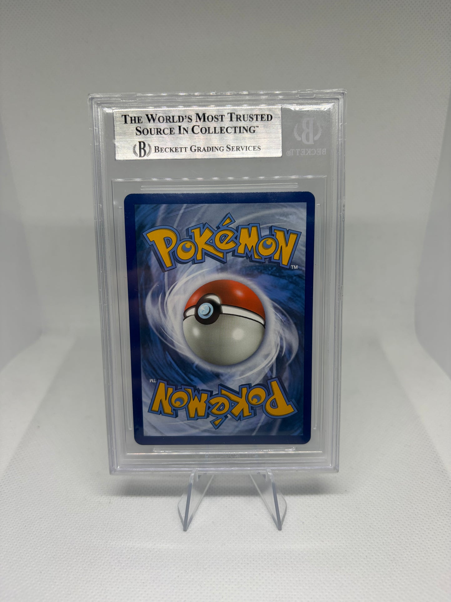 Dragonite EX (Full Art) Evolutions Ultra Rare BGS 9