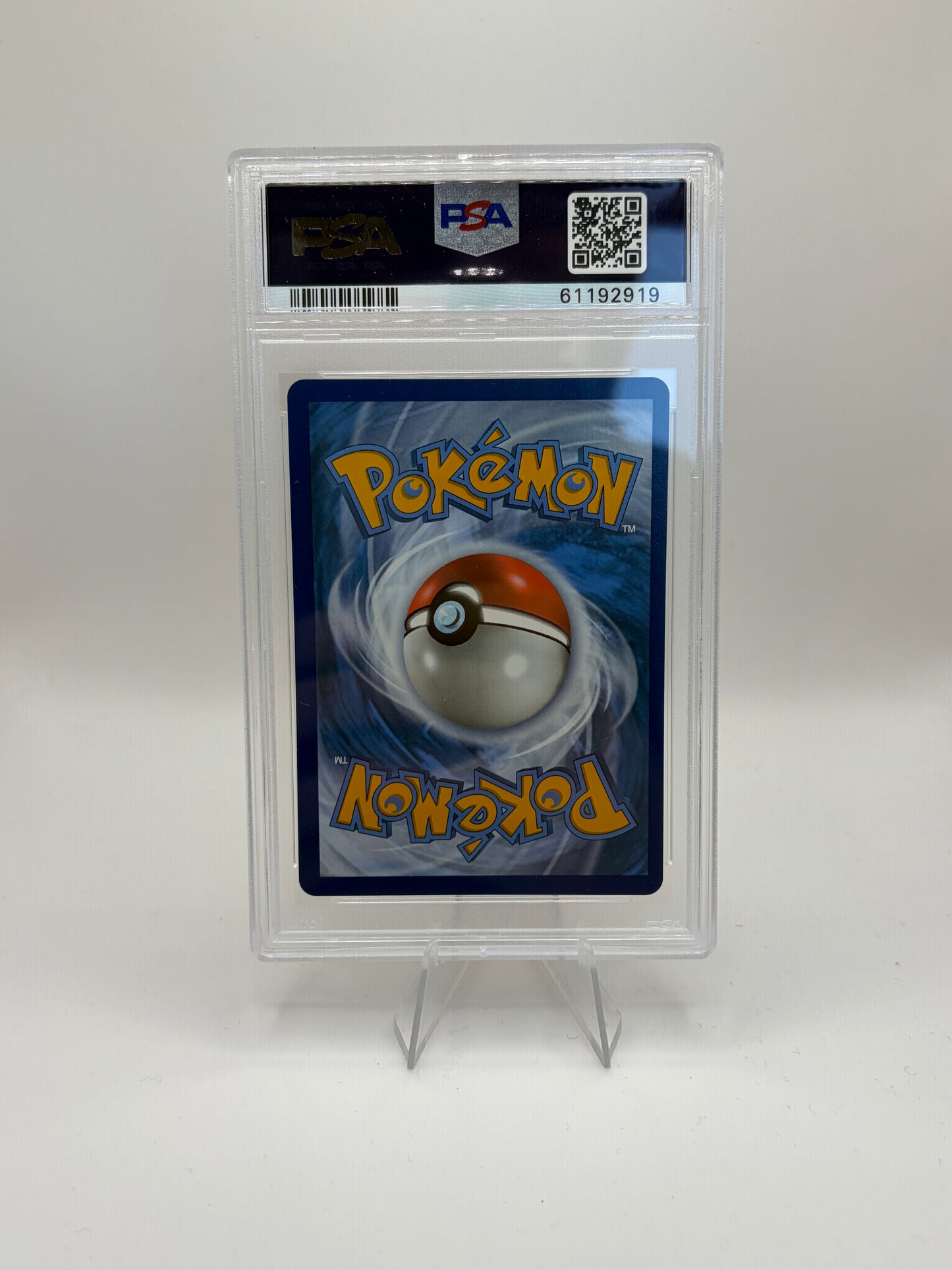 Zamazenta Vivid Voltage Amazing Rare PSA 10